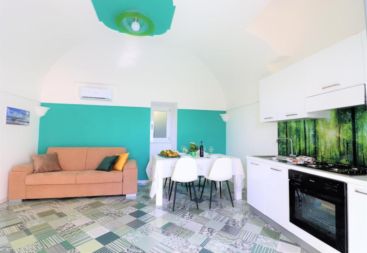Mary'S Apartments - De Vivo Realty Масса-Лубренсе Экстерьер фото